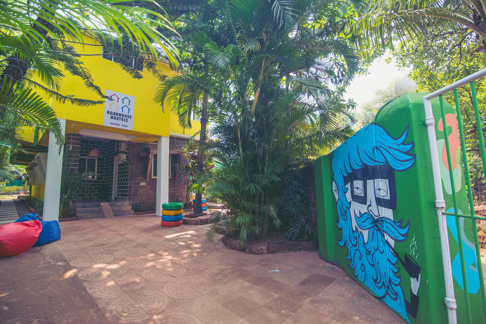 Anjuna By Roadhouse Hostels Goa Exterior foto